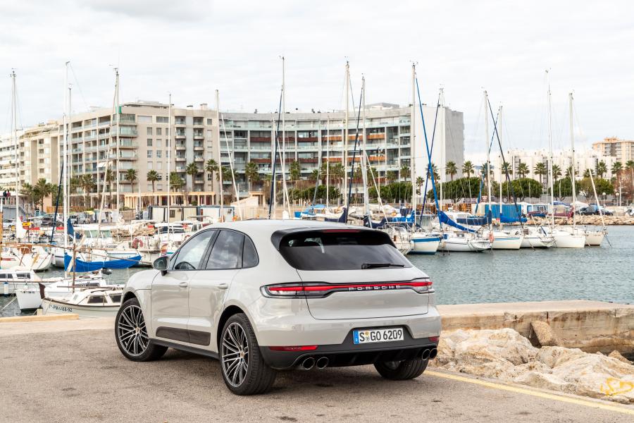  Porsche Macan S (95B) 2018 года  (WW) (фото 31 из 235)